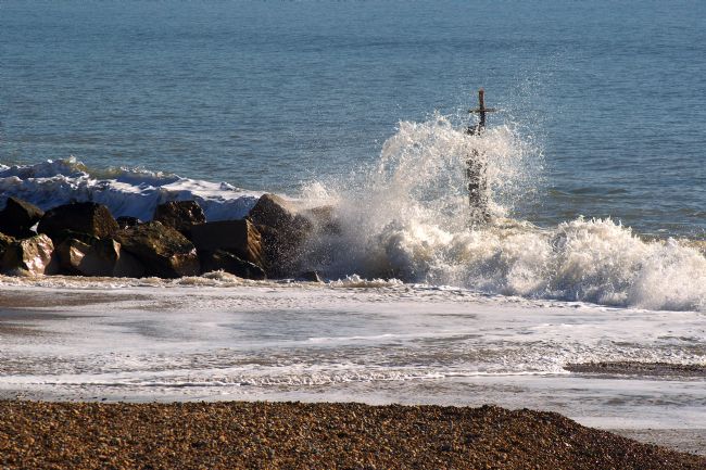 Chris Day | Waves crashing