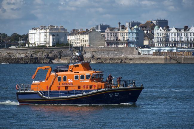 Chris Day | RNLB Volunteer Spirit entering Cattewater