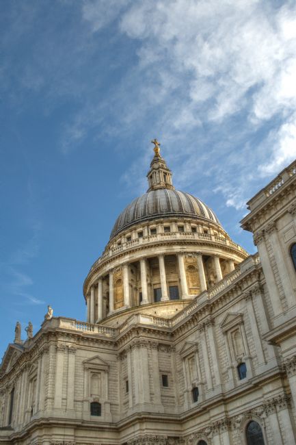 Chris Day | St Pauls Cathedral Points away towards the Heavens