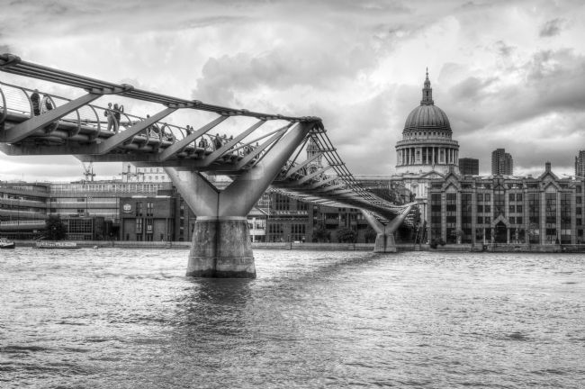 Chris Day | Millennium Bridge