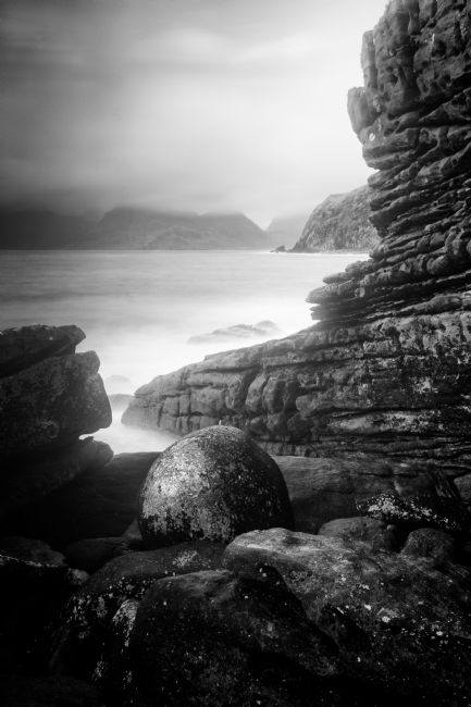 Karl Thompson | The Elgol Pebble