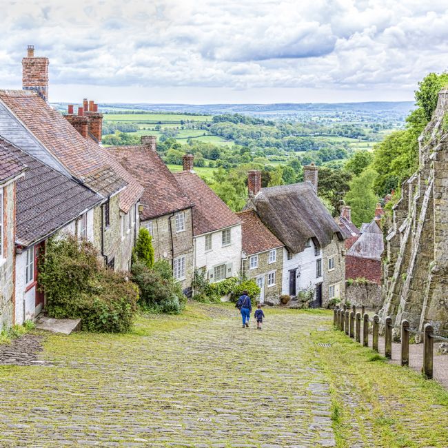 pauline tims | Gold Hill, Shaftesbury, Dorset, UK