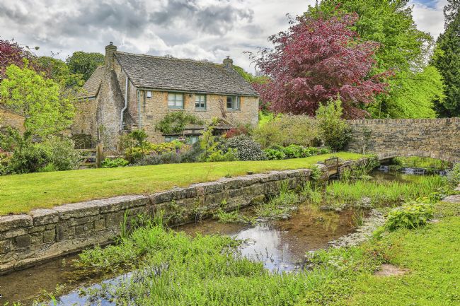 pauline tims | Cottage near Chedworth, Gloucestershire, Uk