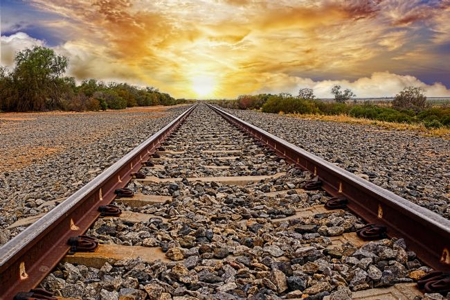 Kaye Menner | Outback Tracks to Sunset