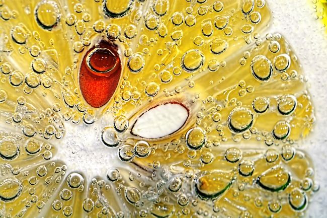 Kaye Menner | Effervescent Lemon Abstract