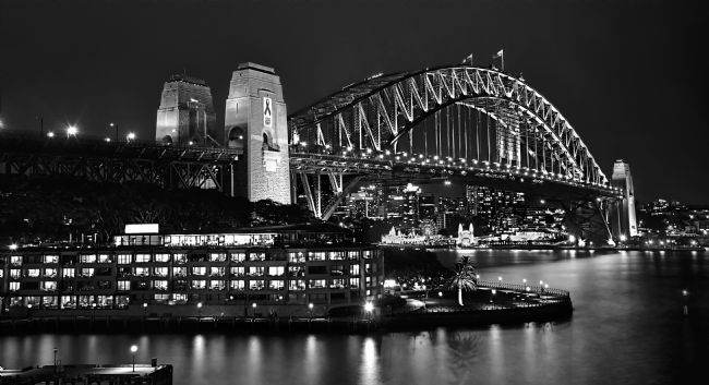 Kaye Menner | Beautiful Sydney Harbour In Black And White