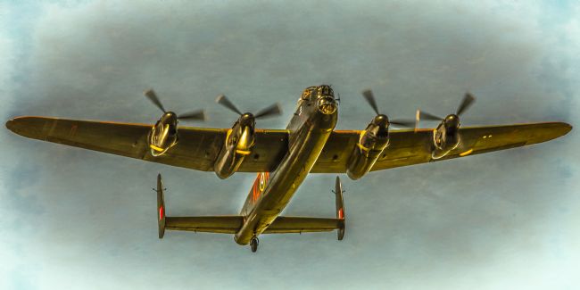 Cyndy Duff | Lancaster Bomber Flies Over Scotland