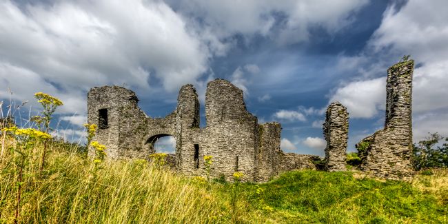 Cyndy Duff | Newcastle Emlyn Castle Wales