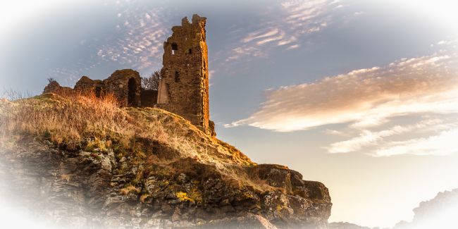 Cyndy Duff | Dunure Castle Scotland