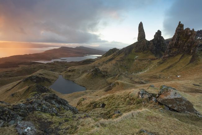 Pete Lawless | Sunrise over looking  the Old Man of Storr
