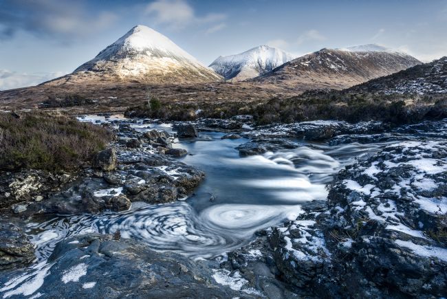Pete Lawless | Glamaig Isle of Skye winter scene