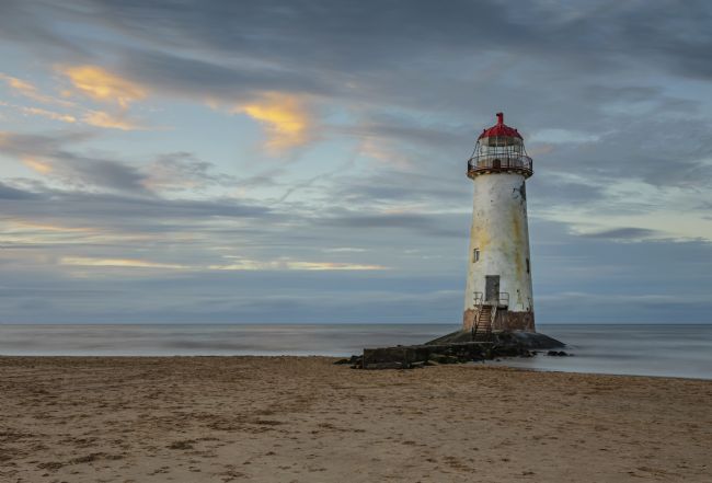 Pete Lawless | The Point of Ayr Lighthouse