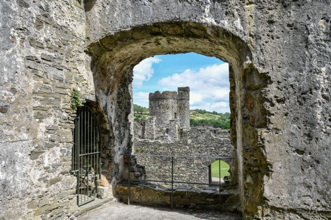 Mike Carroll | Through the arches