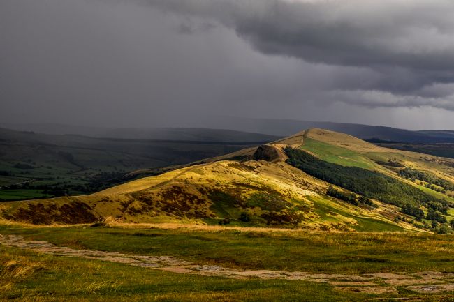 Mike Carroll | Storm approaching Mam Tor