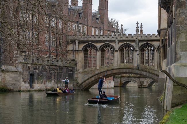 Mike Carroll | Punts near the Bridge of Sighs