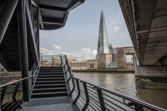 Mike Carroll | The Shard from the steps to London Bridge