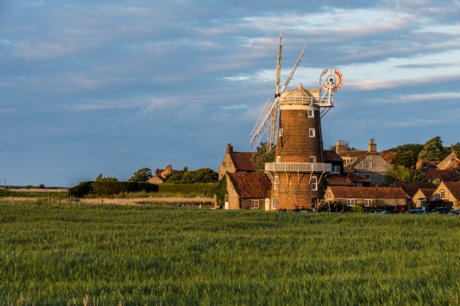 Mike Carroll | Cley Windmill at the golden hour