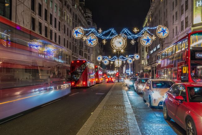 Mike Carroll | Christmas Lights on The Strand