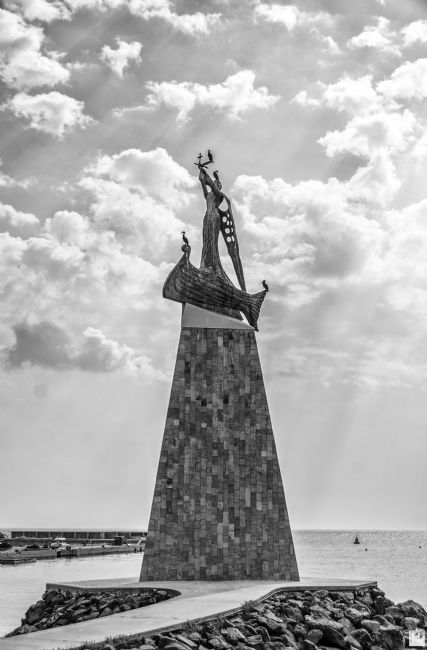 Theodore Crush | By the Black Sea