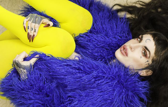 Theodore Crush | Sheltering from the UK rain