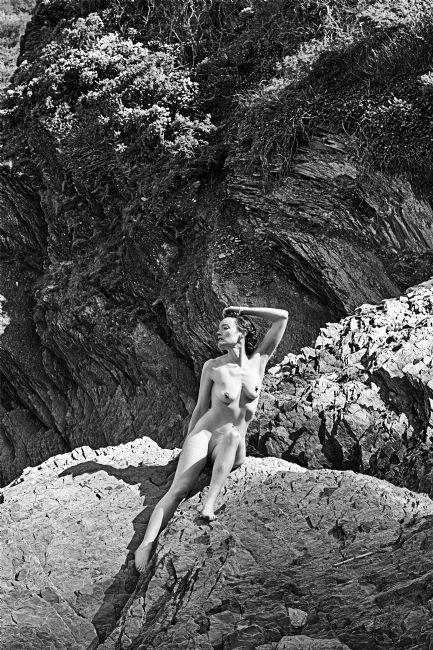 Theodore Crush | Sundial