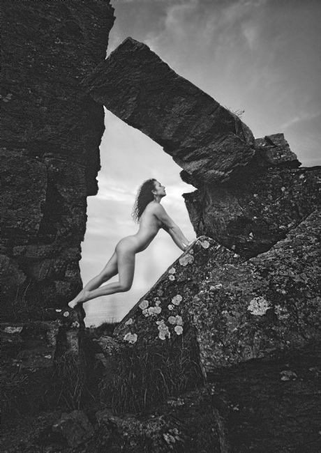 Theodore Crush | The White Lady