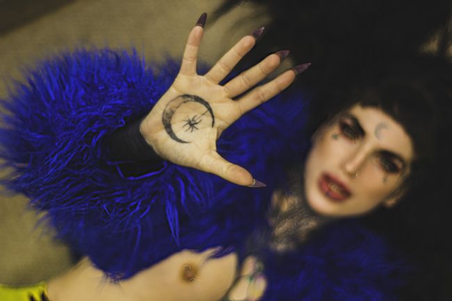 Theodore Crush | Decrescent Descent