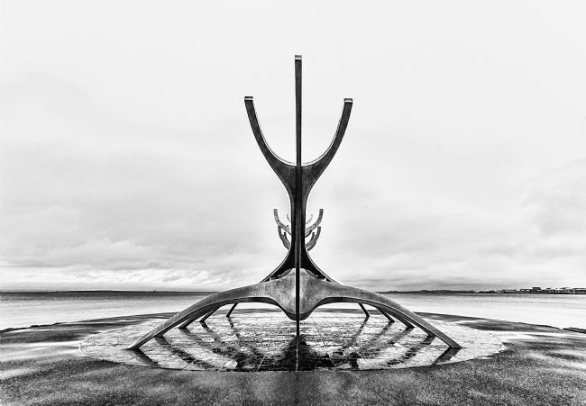 Theodore Crush | The Sun Voyager