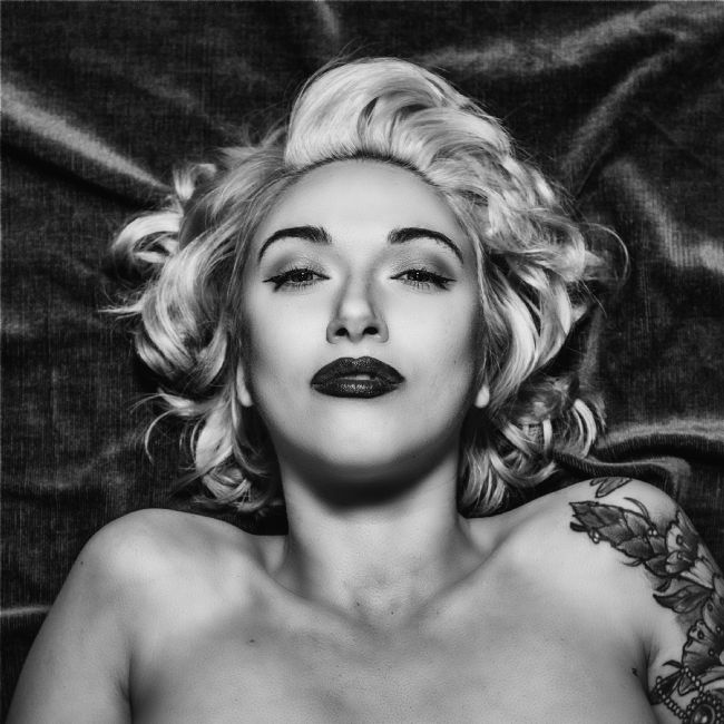 Theodore Crush | Icons