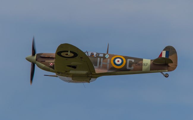 Tom Dolezal | Spitfire flypast