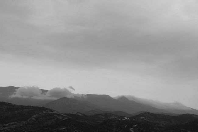 Kris Ohlsson | Clouds over the mountains