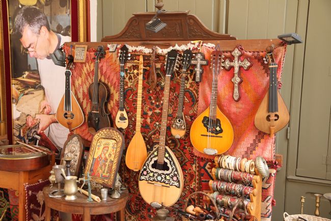 Kris Ohlsson | Cretan Instruments