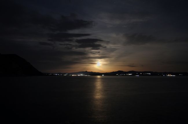 Kris Ohlsson | Moon Light