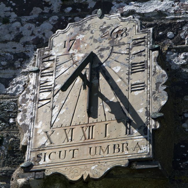 Kris Ohlsson | The Sunny Sundial