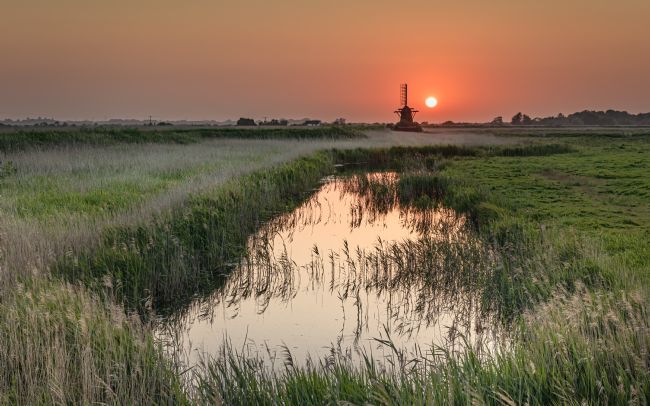 David Powley | Sunset over Herringfleet Mill