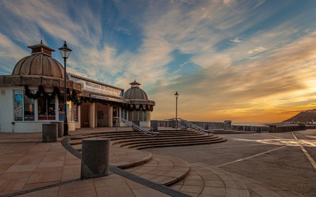 David Powley | Early Light on Cromer Promenade