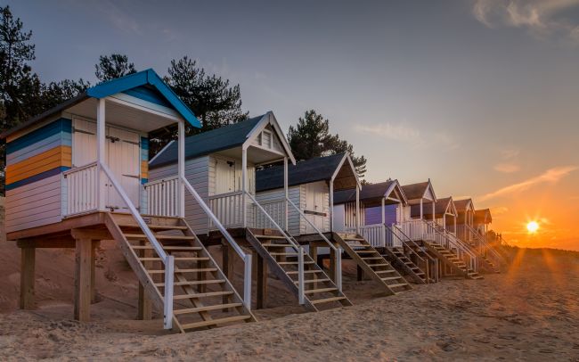 David Powley | Wells Beach Hut Sunset