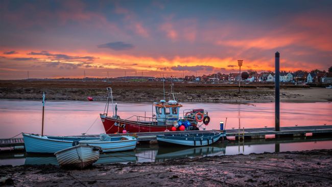 David Powley | Early colour over Wells Harbour