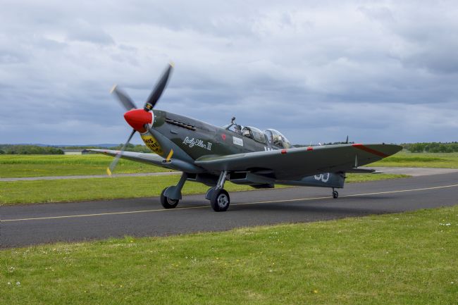 Steve Stamford | Spitfire on the apron