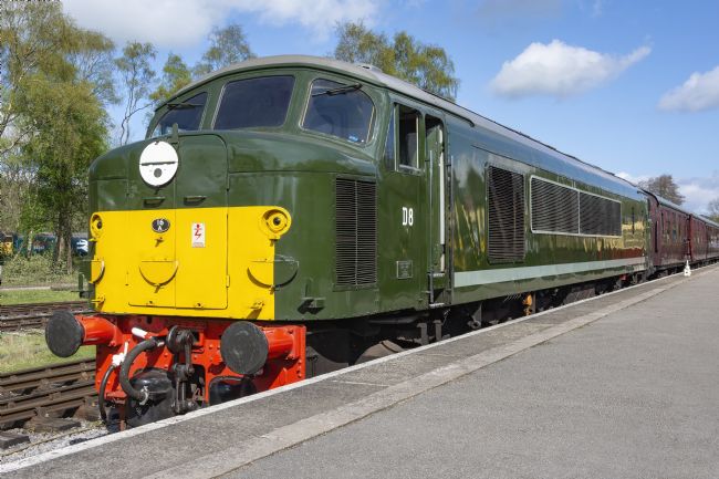 Steve Stamford | Diesel locomotive D8 Penyghent
