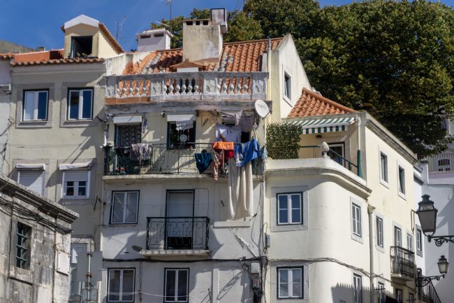 Mary Fletcher | Wash Day in Lisbon