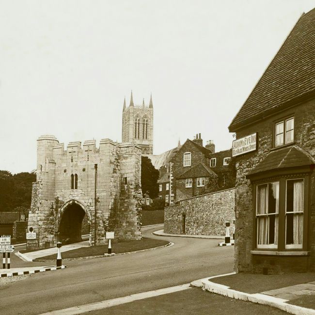 Chris Langley | Pottergate and Cathedral, Lincoln