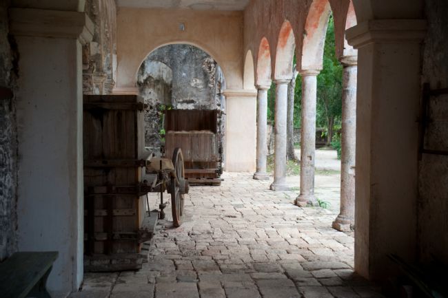 Chris Langley | Hacienda Mucuyche ruins, Yucatan, Mexico. Handwork space for agarve  processing, 