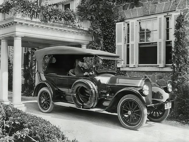 Chris Langley | American Pierce Arrow RHD