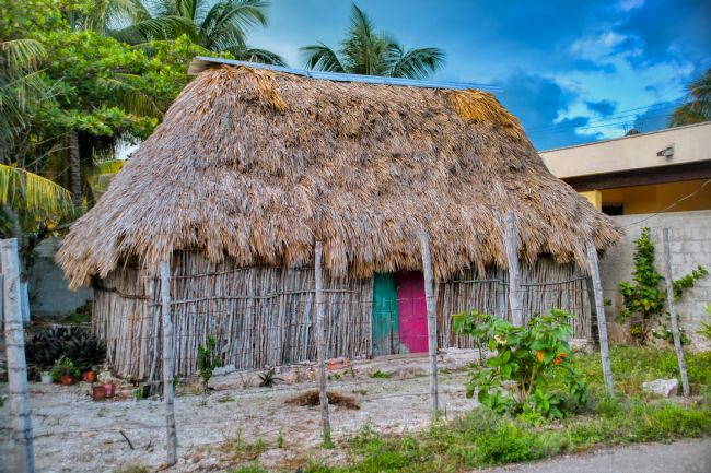 Chris Langley | Mayan style building in Celestun, Yucatan, Mexico