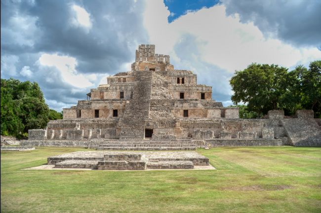 Chris Langley | Mayan village ruins at Edzna, Yucatan, Mexico