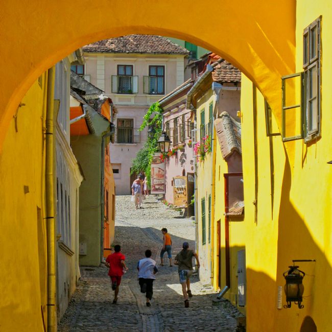Chris Langley | Strada Cositorarilor, Sighisoara, Romania