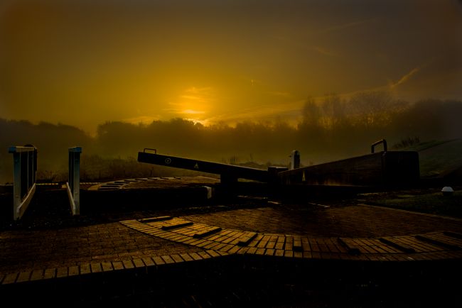 Jacovos Jacovou | Foxton top lock in the mist 