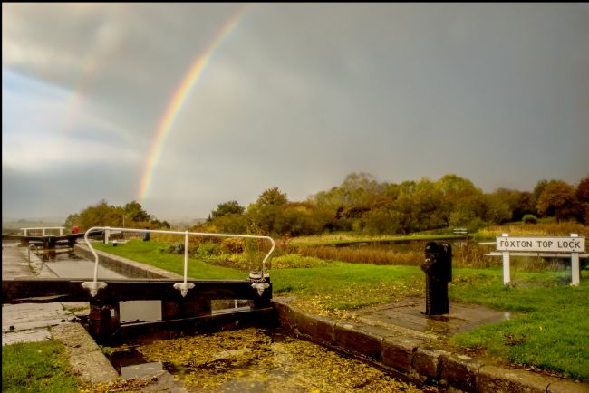 Jacovos Jacovou | Top lock rainbow