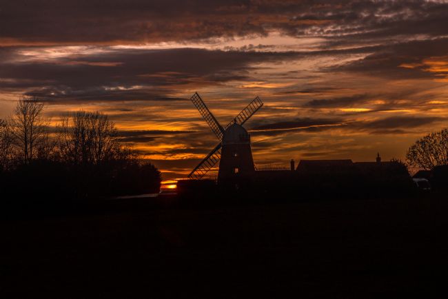 Jacovos Jacovou | Napton windmill sunset
